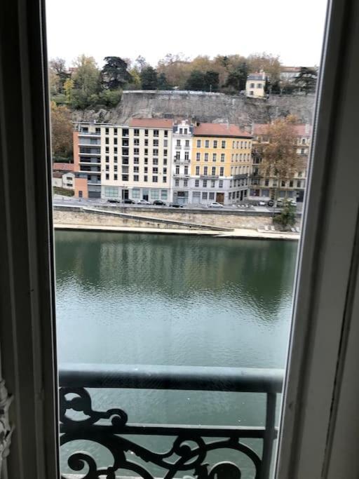 Vue Sur L'Eau Daire Lyon Dış mekan fotoğraf